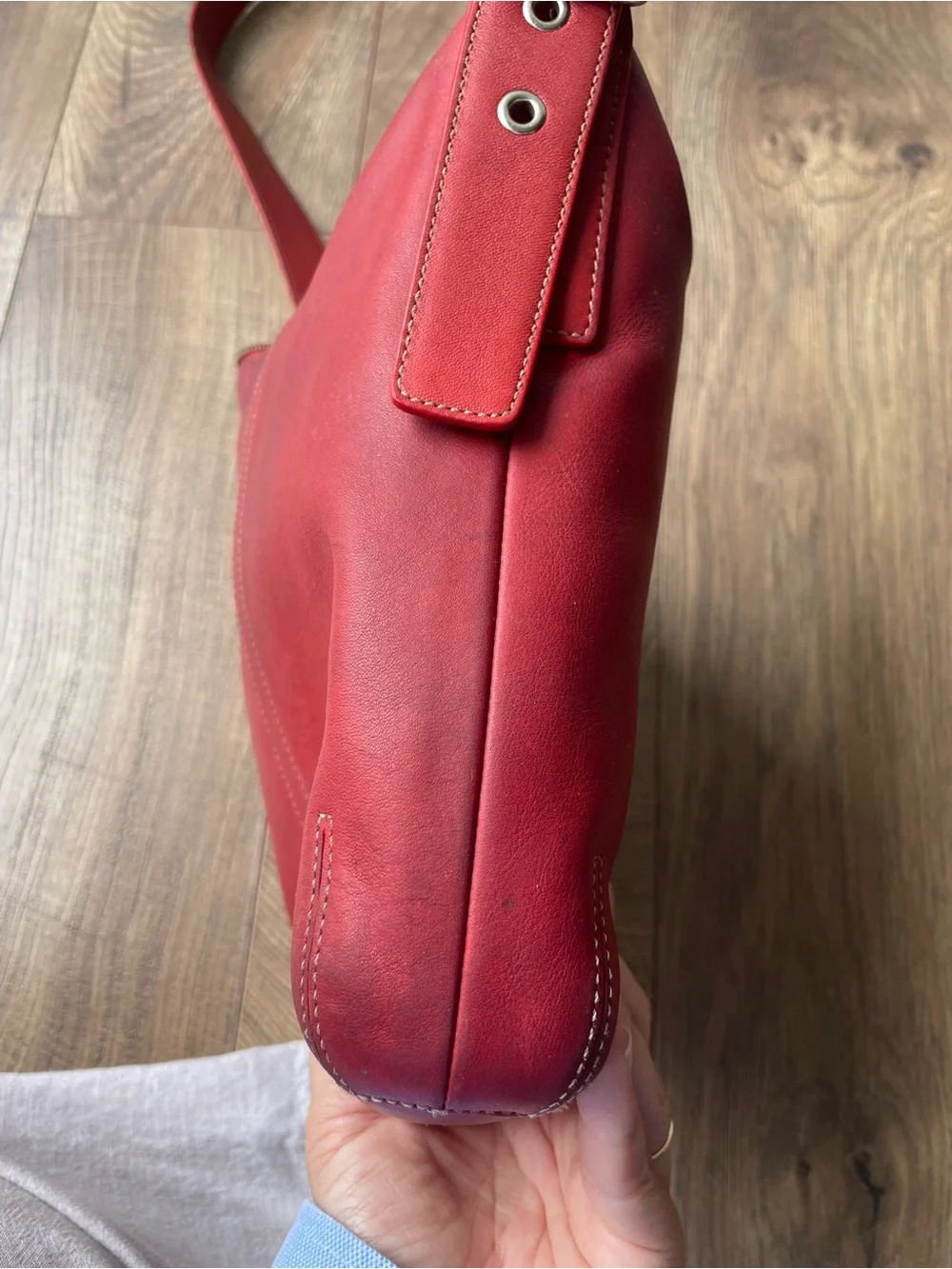 Coach Vintage Legacy Hobo Bag Red Leather 9326 Retro Slim Crossbody Buckle Strap